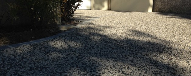 Béton Désactivé Blanc et Bleu à Chasnais (85)