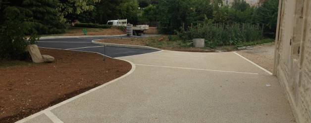 Béton désactivé et Enrobé à Ste gemme la plaine